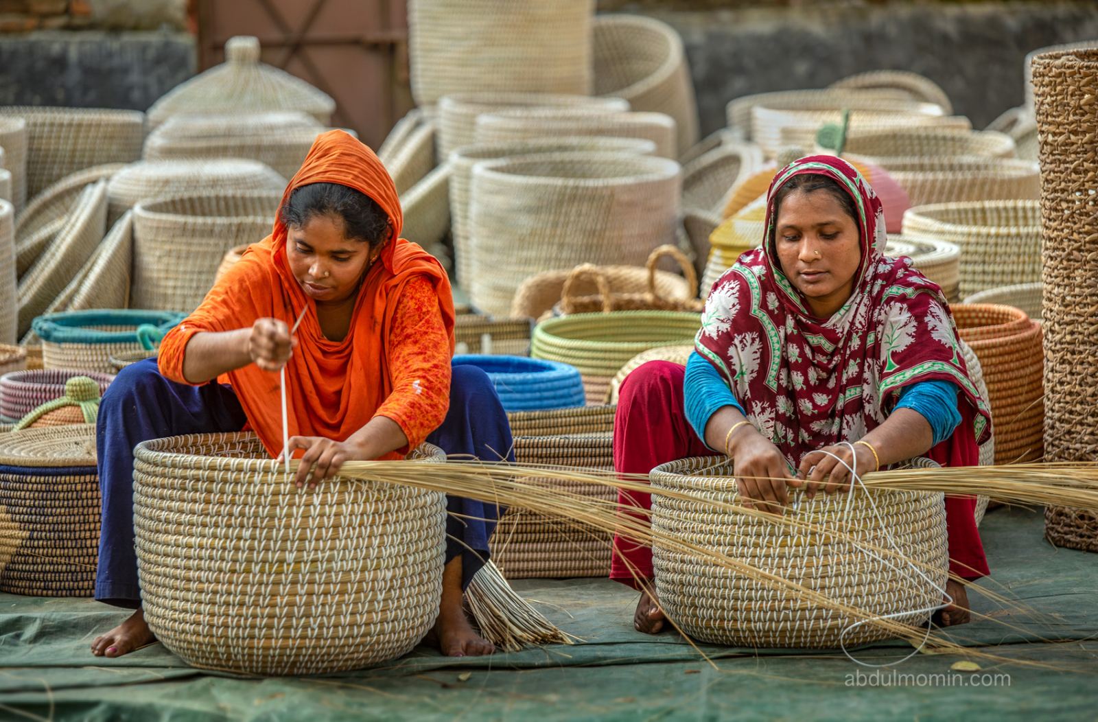 Brick Field Photography and Handicrafts Making