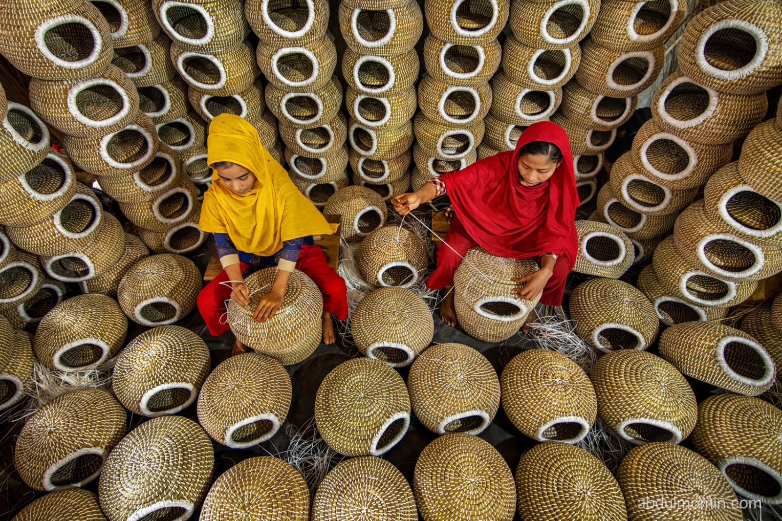 Brick Field Photography and Handicrafts Making