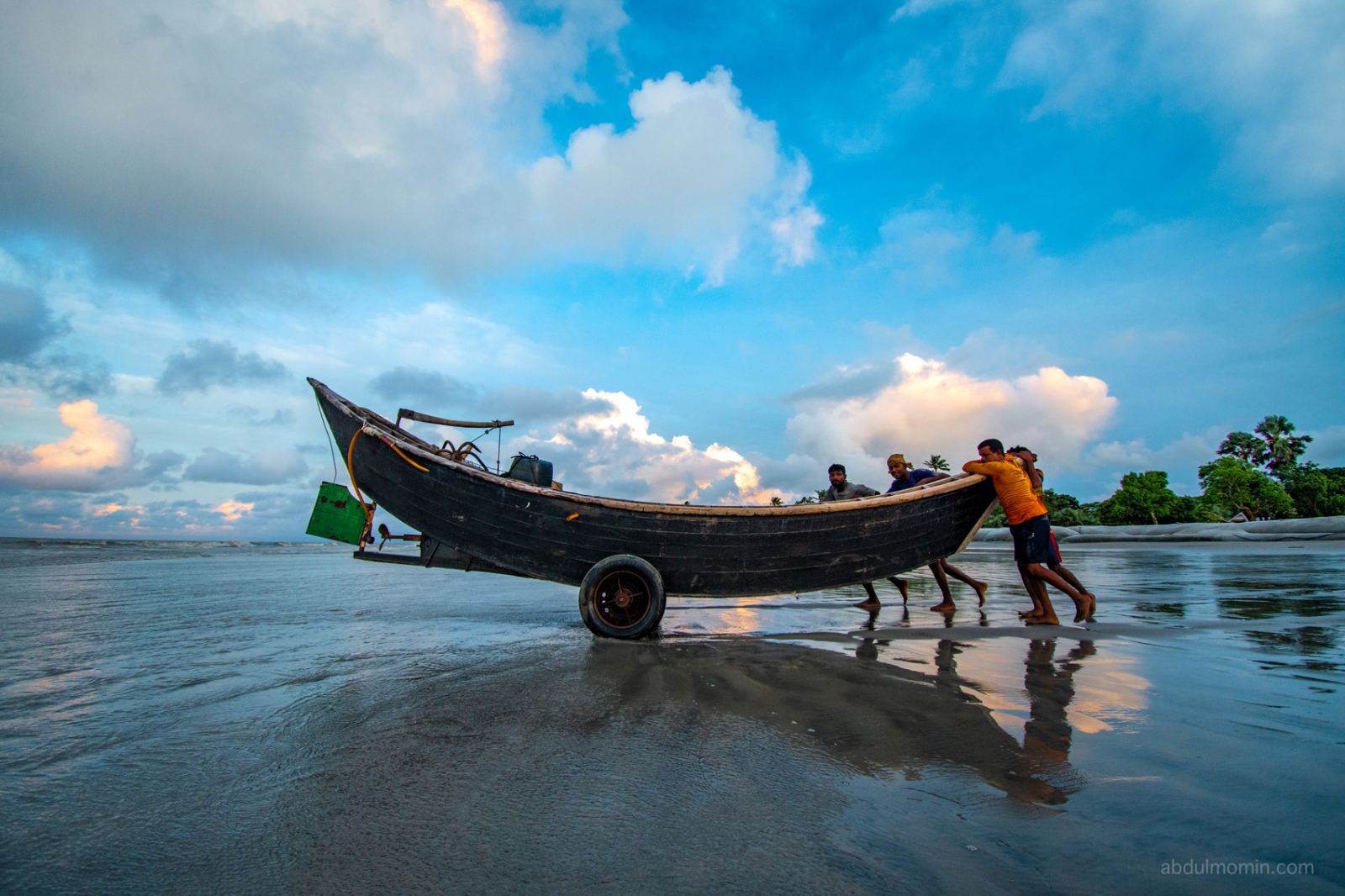 Coastal Shores, Moon Boats, and Dry Fish Yards