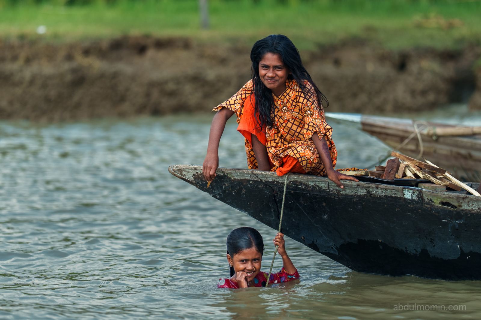 Floating Gypsy Life in Barisal, Living on Boats