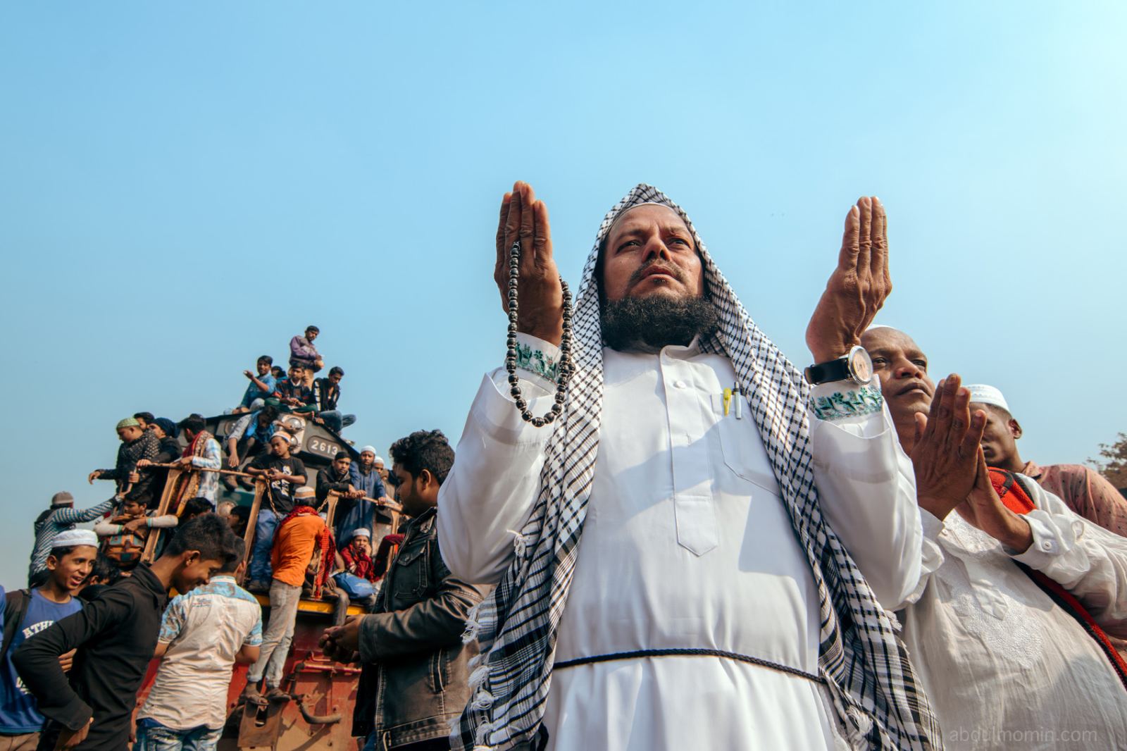 Dhaka Muslim Congregation Final Prayer and Train Rush