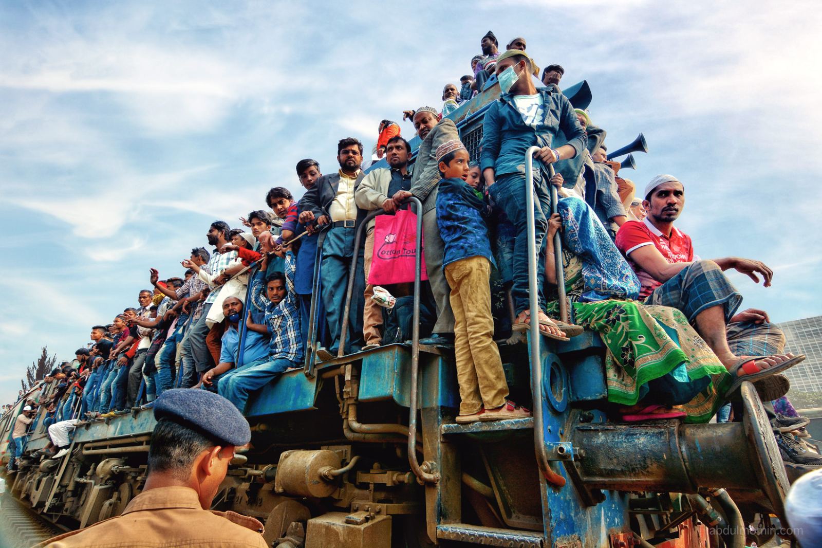 Dhaka Muslim Congregation Final Prayer and Train Rush