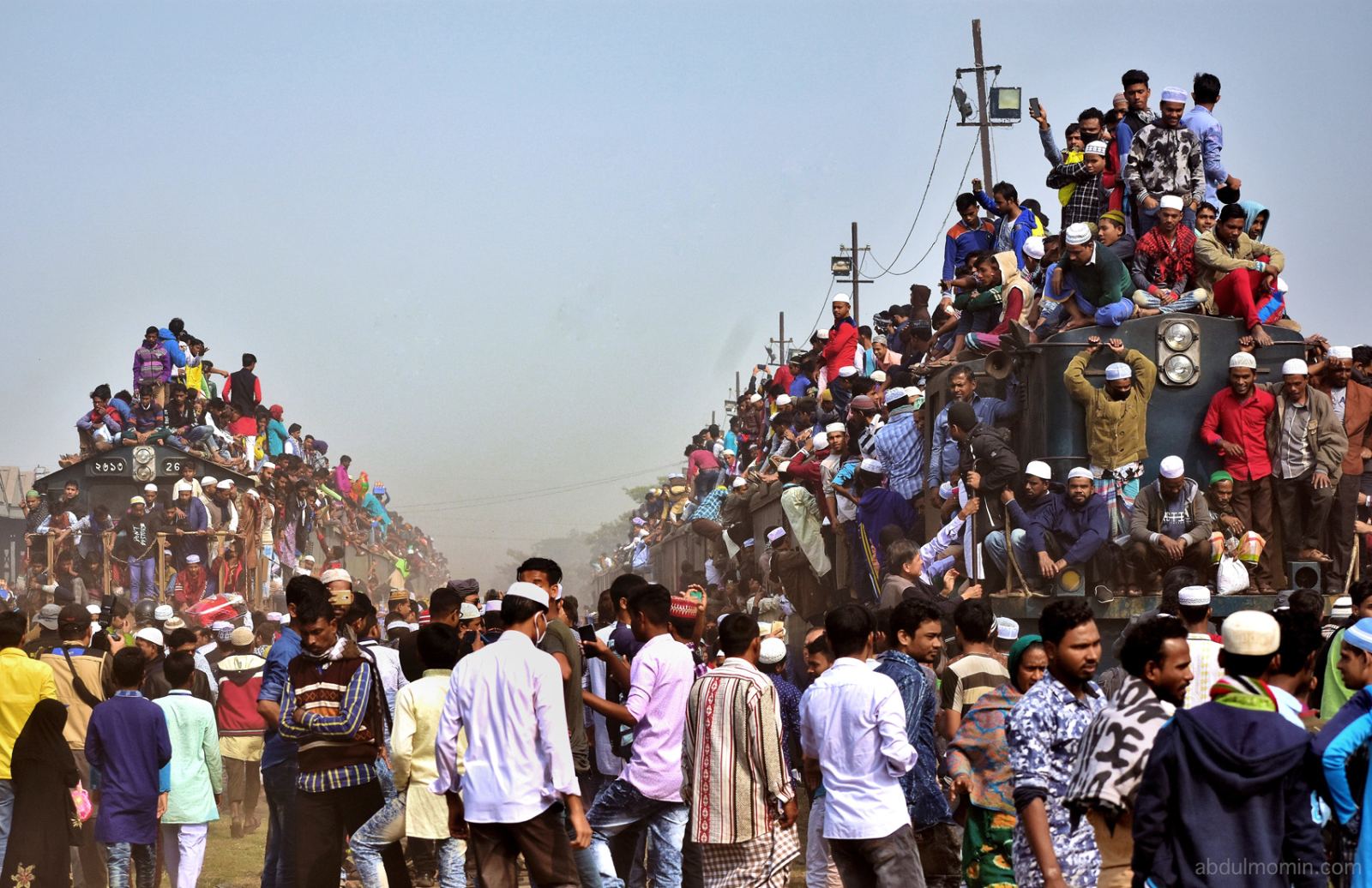 Dhaka Muslim Congregation Final Prayer and Train Rush